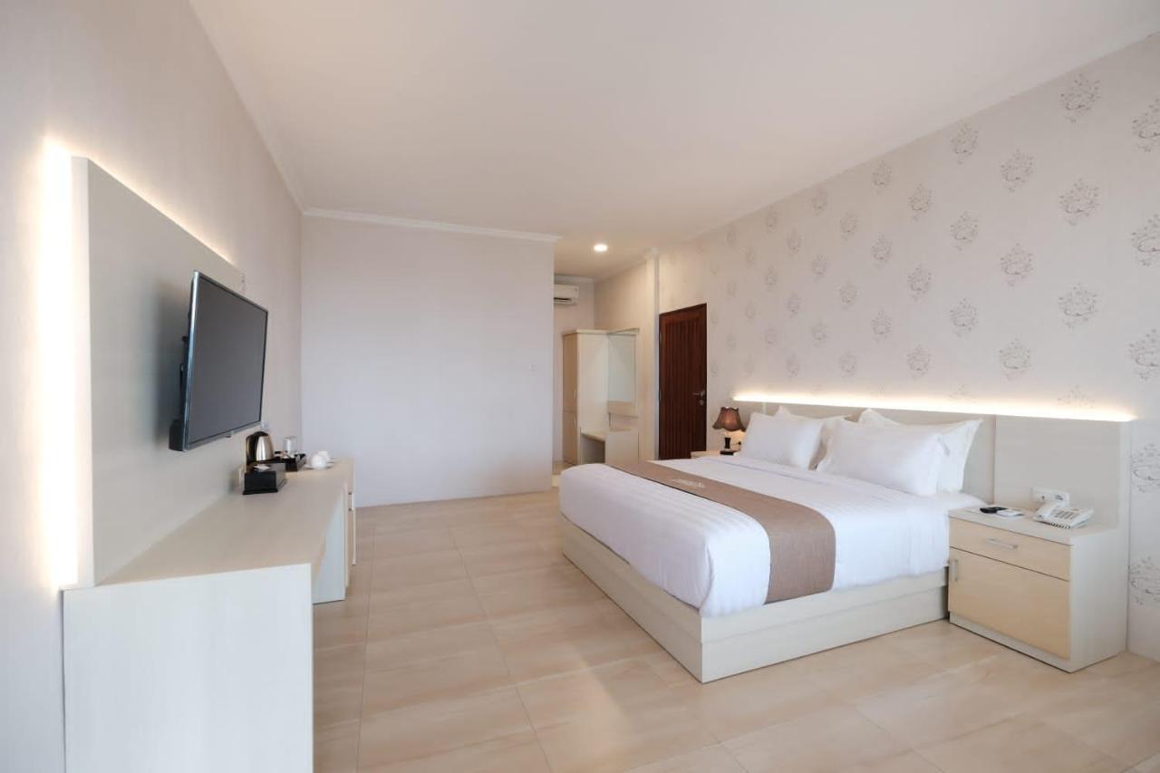 Bukit Indah Doda Hotel & Resorts Palu Ngoại thất bức ảnh