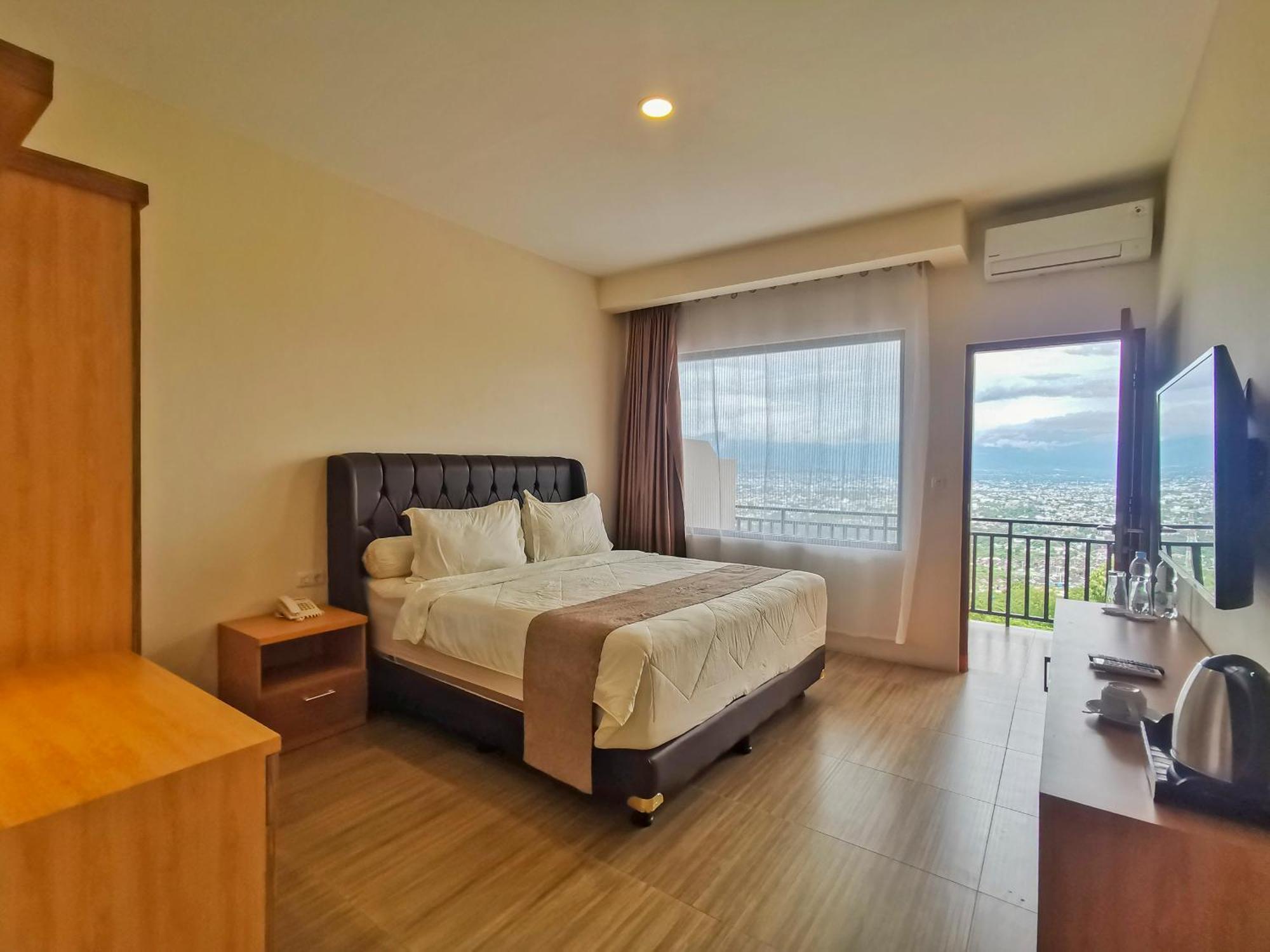 Bukit Indah Doda Hotel & Resorts Palu Ngoại thất bức ảnh